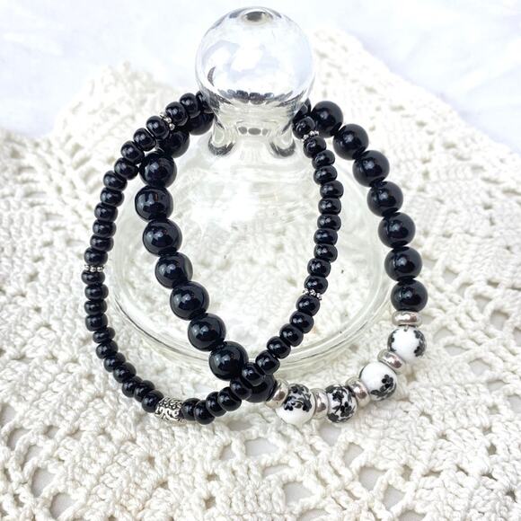 Floral Silver Black Beaded Stackable Bracelets Dainty - Picture 2 of 5